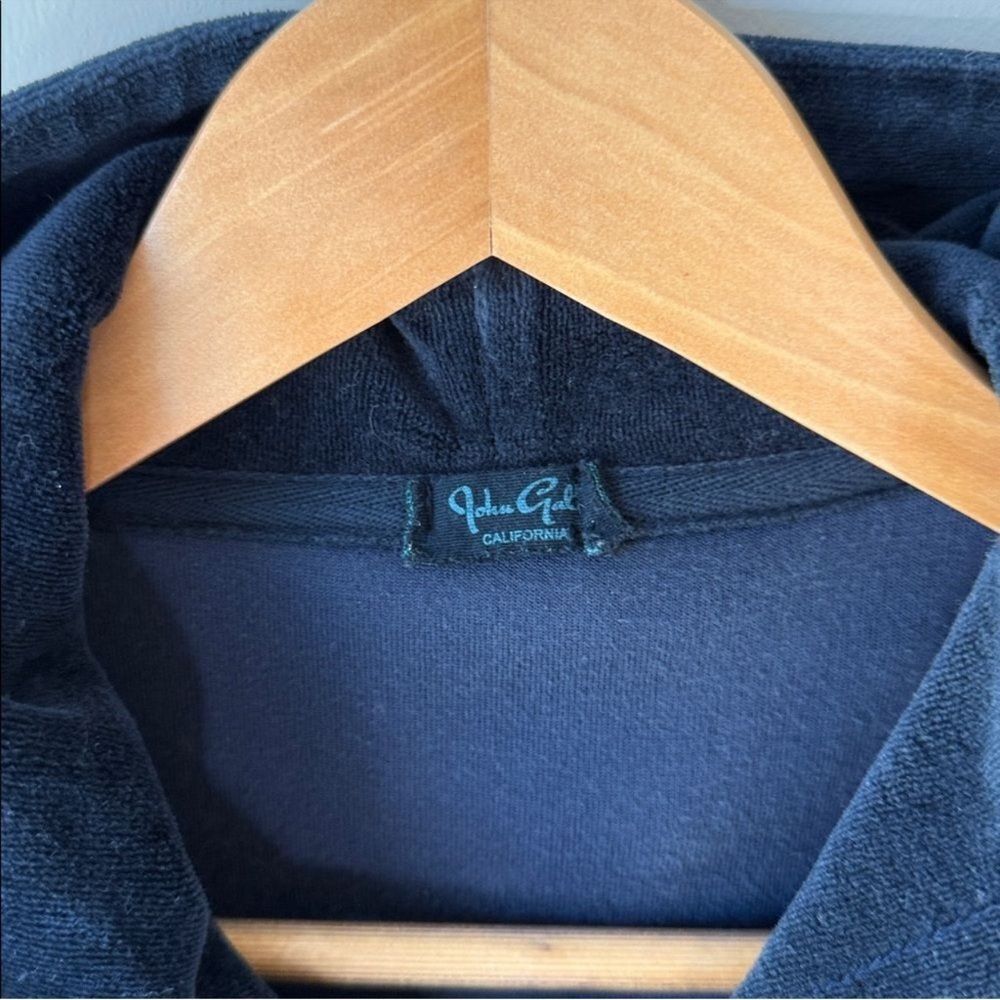 Brandy Melville John Galt Cropped Velour Full Zip Hoodie - Picture 6 of 8